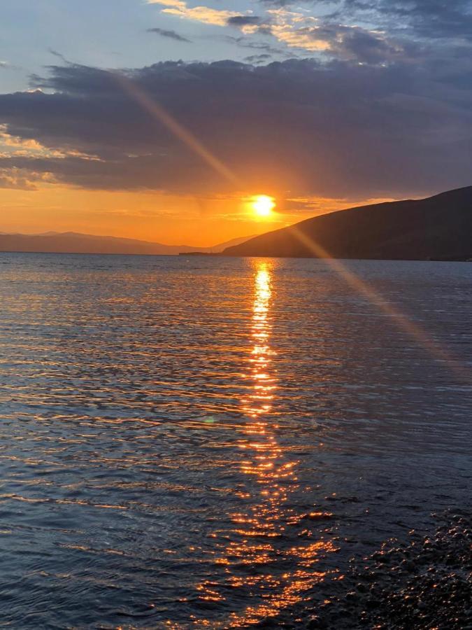 Удобные Апартаменты С Видом На Море Batumi Exteriér fotografie