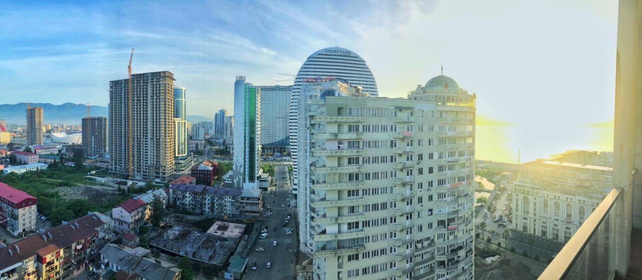 Удобные Апартаменты С Видом На Море Batumi Exteriér fotografie